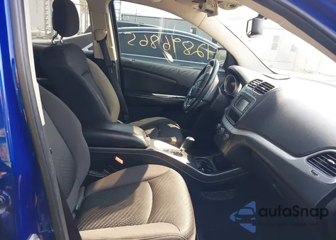 2012 Dodge Journey Sxt z USA, uszkodzony, nr VIN 3C4PDDBG9CT311633